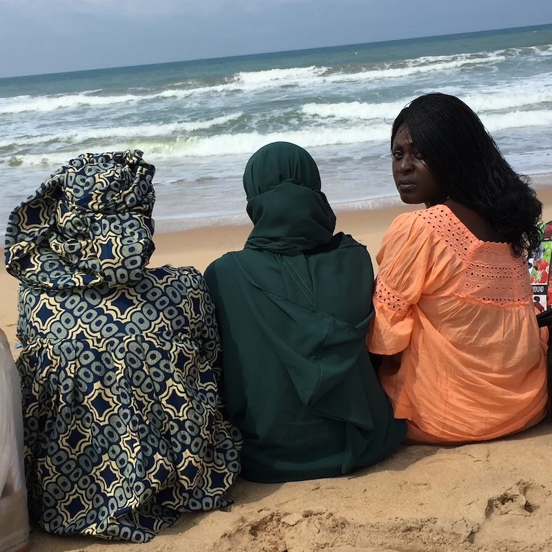 FRONTIÈRES, un film de Apolline Traoré avec Amelie Mbaye